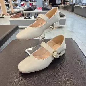 [ELCANTO]엘칸토 HC11 양가죽 메리제인 여성화 3CM 메리제인 펌프스 J6T3U41Q339 (S46578475)