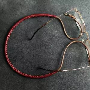 가죽 안경줄 목걸이형 안경 걸이 선글라스 줄 고급 수제 스타일 홀더 액세서리