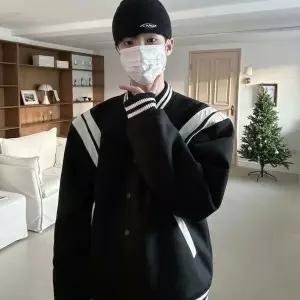 [모로엠]남성 오버핏 배색 스타디움 점퍼 ON JUA QWFM2HYW_P418940407