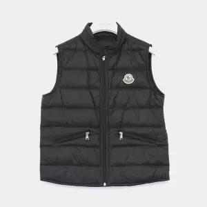 몽클레어키즈 26SS 구이 패치로고 패딩 조끼 남아 자켓 1A00034 597YF 999 GUI/8A