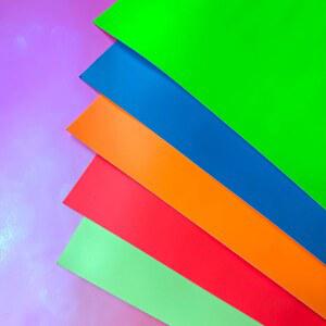 어둠 속에서 빛나는 자기 접착 비닐 시트 야외 필름 축제 파티 장식 스티커 DIY 머그잔 자동차 데칼