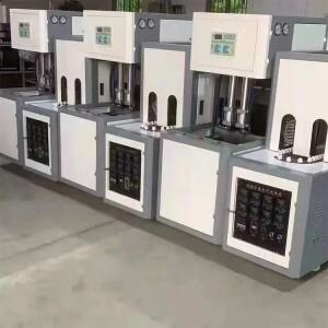 2캐비티 블로우 성형기 스타트업 연구소 및 맞춤형 포장용으로 작고 조작하기 쉬운 PET 병 제조기