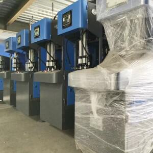 반자동 플라스틱 병 제조기 PET 블로어 장비 (물 주스 음료 포장용 에너지 절약 시스템 포함)