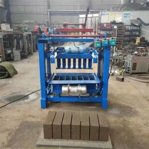 아프리카의 뜨거운 판매 자동 유압 콘크리트 중공 블록 만드는 기계 저렴한 가격 톱밥 벽돌 제조기 시멘트