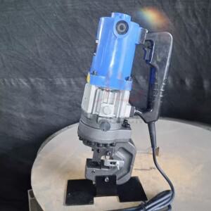 LY 앵글 아이언 펀칭 머신 다기능 전기 유압 C형 알루미늄 판 스테인리스 스틸 오프닝 도구