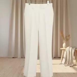 여성 언발 부츠컷 슬림핏 폴리 데일리 슬랙스