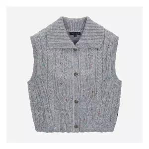 백화점정품 써스데이 아일랜드 조끼 베스트 [써스데이아일랜드]카라넥 케이블 니트 T258MVT236W 써스데이아