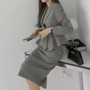 EAMT 치마 투피스 여자원피스 봄가을 정장 체크 오는 프릴 무릎까지 코트 힙 브이넥 YJ3