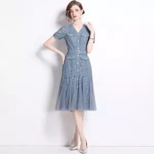 치마 망사 패치 허리 스트링 조임 레이스 싱글 브이넥 여자원피스 원템1