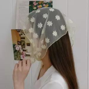 [신상오픈런]여성용 봄 여름 시스루 플라워 헤어 스카프 (33713181)