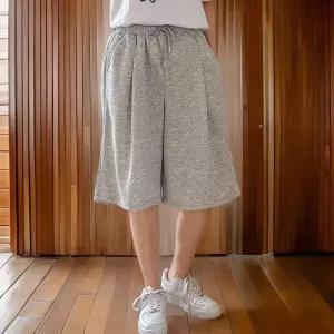 [신상오픈런]여성 여름 트레이닝 핀턱 와이드 남성 반바지 버뮤다 (32966234)