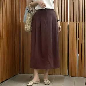 [신상오픈런]여성용 클래식 원버튼 핀턱 린넨 H라인 롱치마 (32965830)