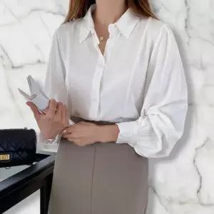 /신상오픈런 여성 루즈핏 카라 블라우스 면레이온 혼합