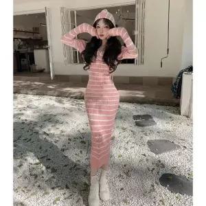 여자 니트 원피스 치마 데일룩 바람 가을겨울 후드 스트라이프 힙스터 DAOL4