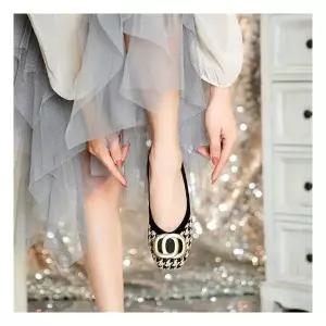 SELLERHUBSHOP 제이시 소가죽 발볼넓은 통굽구두 웨딩슈즈 3cm K139