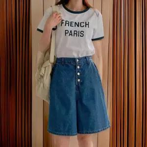 [신상오픈런]여성 하이웨이스트 버튼 포인트 뒷밴드 5부 청반바지 (32966856)