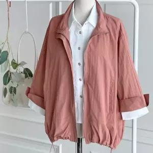 [신상오픈런]여성바람막이 통소매 코랄 바스락 스트링 나일론점퍼 (31862689)