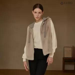 유로모피 최초가 129,000원 로안 울 후드 페이크 퍼 베스트1204332