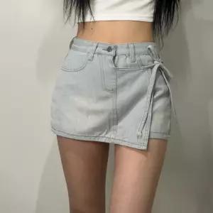 T112 스커트 랩 미니 치마 연청 워싱 A라인 여자 숏팬츠 치마바지 리본 여성 데님