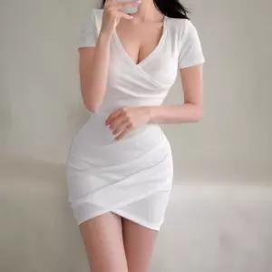 [신상오픈런]여성용 브이넥 언발 미니 랩 원피스 골지 패턴 러블리 디자인 (39101432)