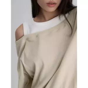 에잇세컨즈 어시메트릭 오프숄더 티셔츠 베이지 (356241CM1A)