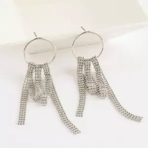 [신상오픈런]은볼 금볼 치렁치렁 멀티체인 드롭귀걸이 (29965245)