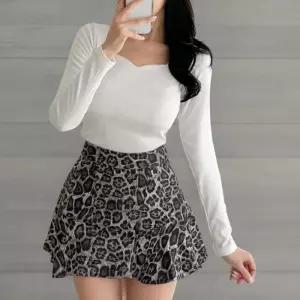 [신상오픈런]여성 호피패턴 미니 플레어 스커트 (41564576)