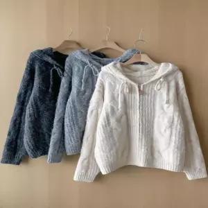 [신상오픈런]여성 클래식 꽈배기 두꺼운 후드 집업 니트 가디건 (42612479)