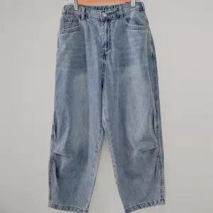 [신상오픈런]여성 여름 9부 면 청바지 와이드 밴딩 워싱 파라슈트 (36461281)