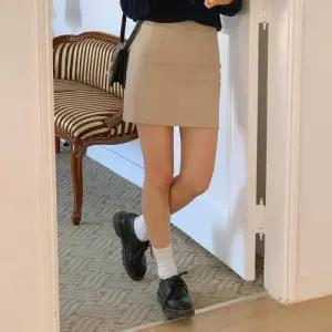 [신상오픈런]하이웨이스트 키작녀 슬림핏 민트 봄치마 미니스커트 (29704333)