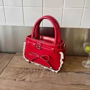 야무치 남자 클러치 크로스백 청반바지 슬림핏 숄더 데일리룩 KUK1