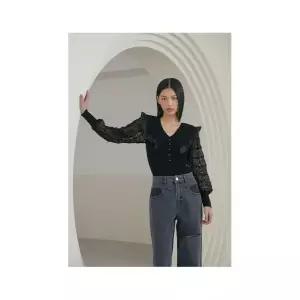 에고이스트 소재 믹스 V넥 러플 포인트 풀오버 ER1KL261 675072