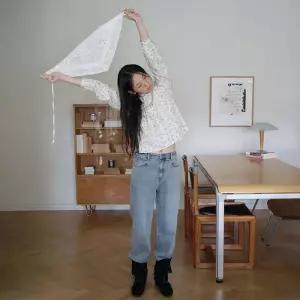 [백화점 정품] 써스데이아일랜드 스판 배기 데님 팬츠 T256MJE131W