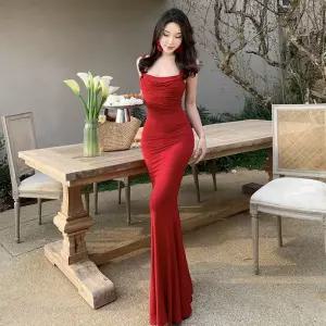 스파이더맨 여성 원피스 스커트 빨강 여름 프렌치 바캉스 배낭 힙기장 나시 머메이드 OPH1