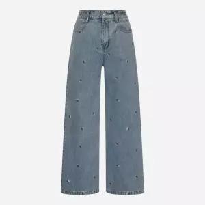 [백화점 정품] 써스데이아일랜드 플라워 자수 모티브 데님 팬츠 T256MJE135W