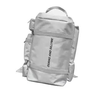 라이트그레이 부츠 버튼 헬멧 스노우 보드 가방