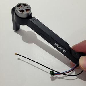 YLRC Drone S135 RC 쿼드콥터 모터 암 액세서리용 녹색 와이어 커넥터가 있는 검정색 전면 B