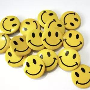 명품 옷핀 브로치 가방 귀여운 캐릭터 스마일 핀 뱃지