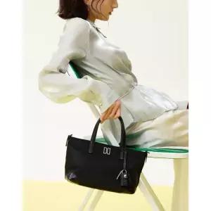 매장정품 DAKS 닥스 [쇼핑백동봉] 블랙 크로커 소가죽 배색 나일론 토트백 S DCBA5F050 1243829