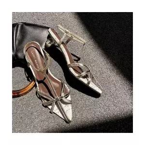 여성용 스트랩 샌들 진피 펀칭 빅 통굽 플랫 CH5