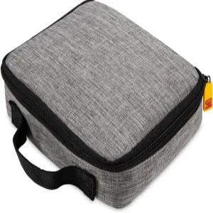 코닥 루마 프로젝터 케이스 150 350 케이스는 휴대하기 쉬운 손잡이와 조절 가능한 포켓도 갖추고 있습니다