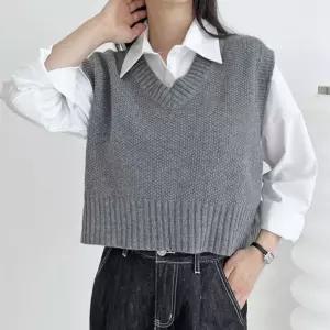 베이직 스타일 여자 데일리 브이넥 크롭 니트조끼 Cmy7+7mlB