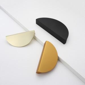 하프 문 캐비닛 도어 당겨 현대 달 모양 옷장 핸들 블랙 브래스 골드 반원형 손잡이 가구