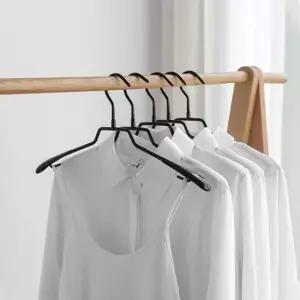 [반려] 튼튼한 미끄럼방지 옷가게 옷걸이 10개