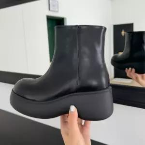 [신상오픈런]웨지힐 여성워커 올검 키높이 삭스힐 숏부츠 (28768723)