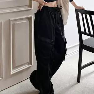 [신상오픈런]여성 투웨이 조거 카고팬츠 스트링 지퍼 와이드 바지 (41574966)