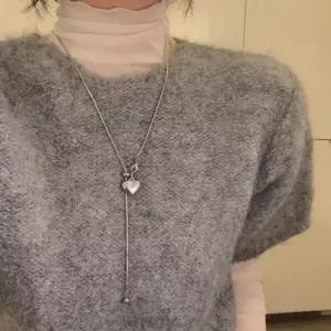 /다잇템 여자 스네이크체인 실루엣 목걸이