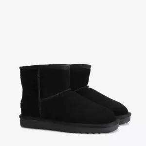 [백화점 정품] 헌터 컬러스오브캘리포니아 클래식 어그부츠 - 블랙 CBWCF1NFBZBLK