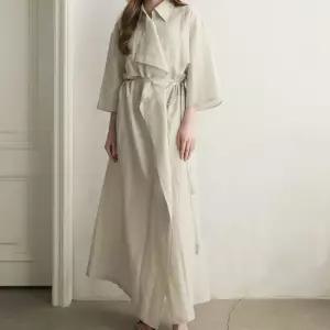 [신상오픈런]빅카라 칠부통소매 루즈핏 프릴 로브원피스 셔츠핏 (31613006)