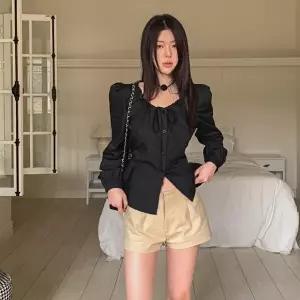 [옷자락]여자 트렌디 힙 키치 핀턱 스판 코튼 데일리 숏팬츠